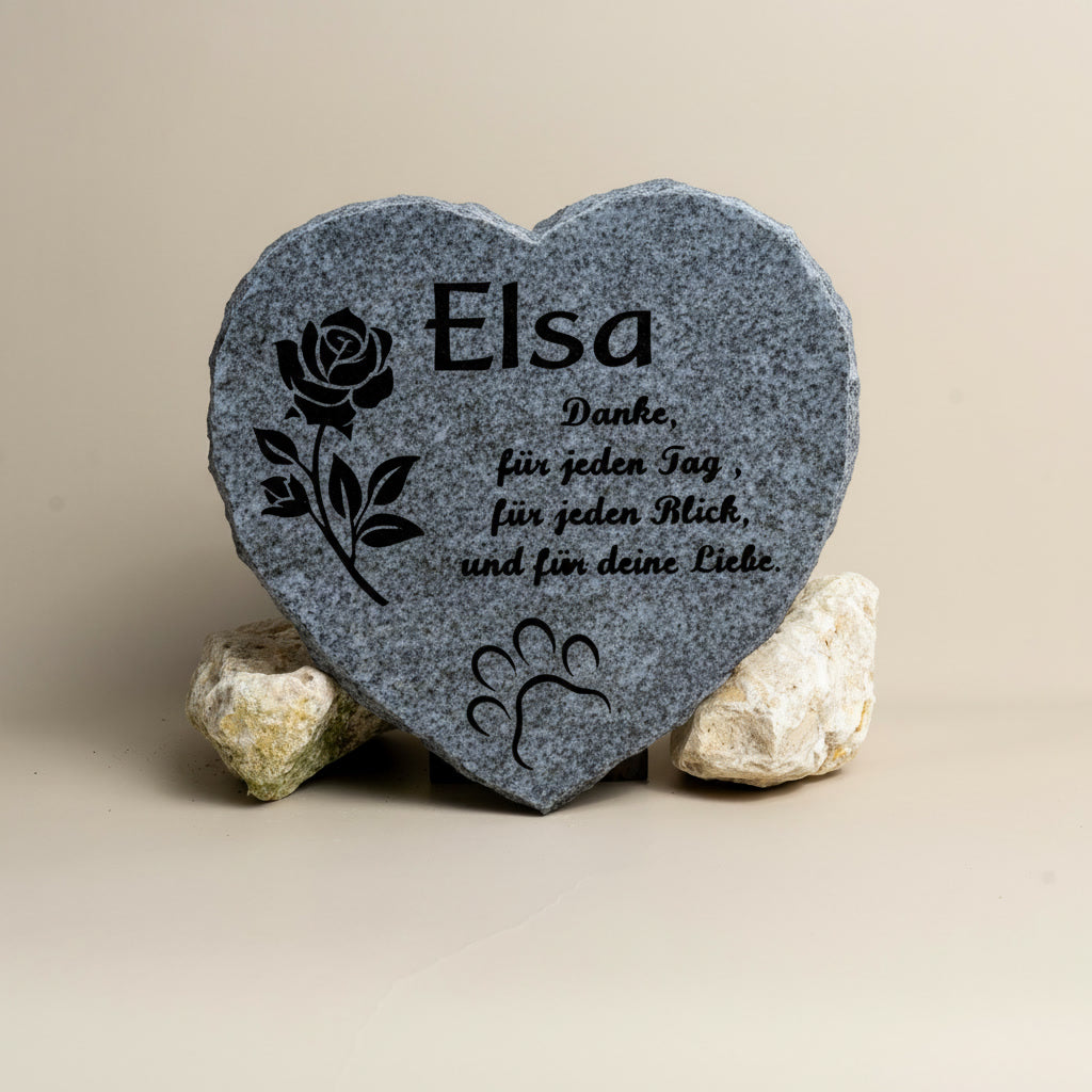 Tiergrabstein Herzstück